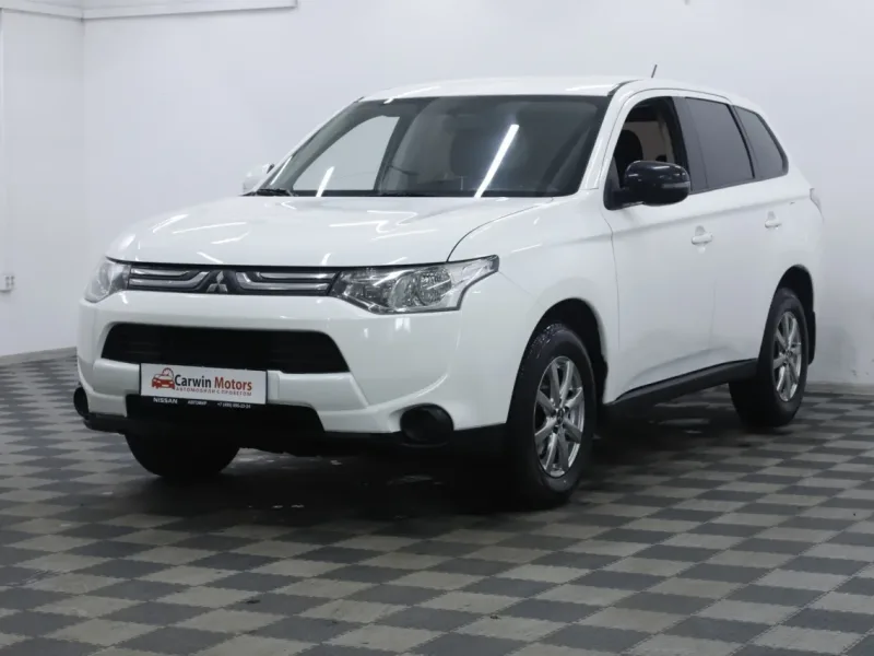 Mitsubishi Outlander 2012