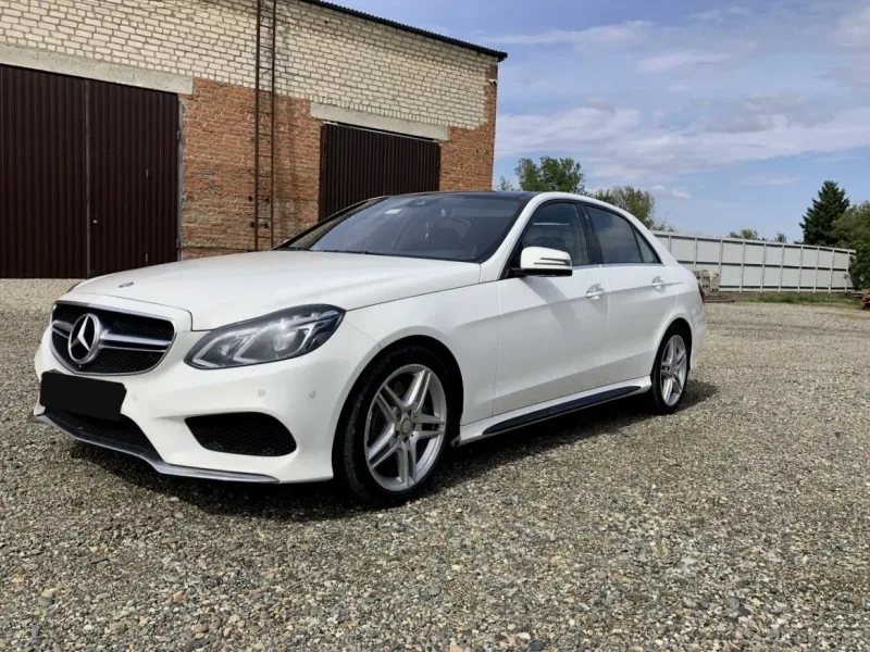 Mercedes-Benz E-Класс 2015