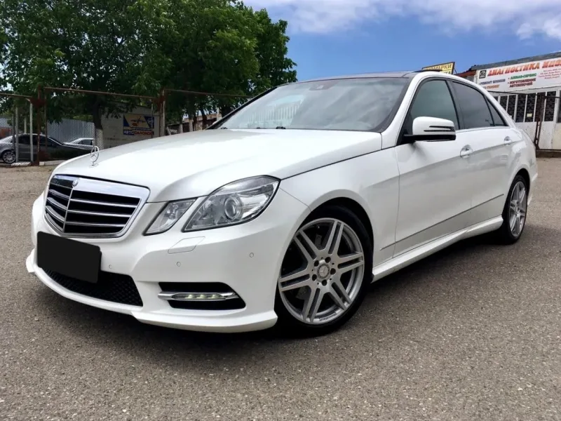 Mercedes-Benz E-Класс 2013