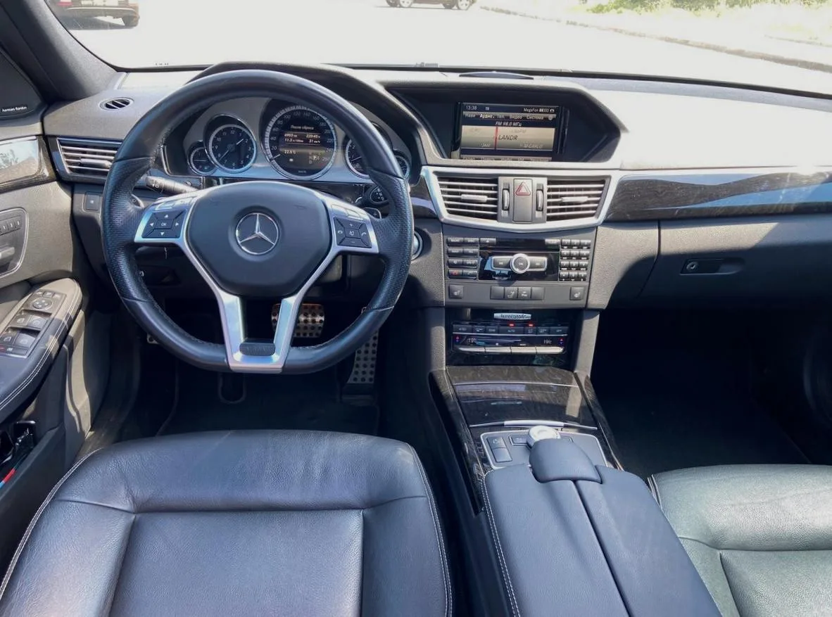 Mercedes-Benz E-Класс