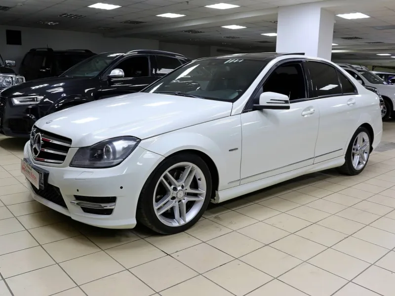 Mercedes-Benz C-Класс 2012