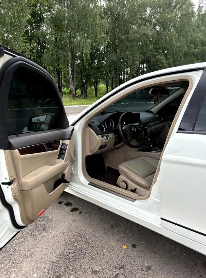 Mercedes-Benz C-Класс