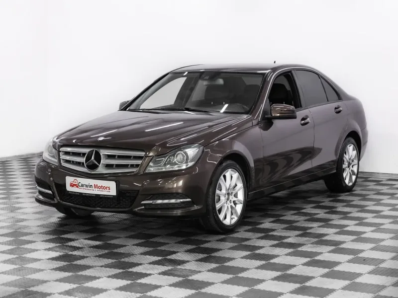 Mercedes-Benz C-Класс 2013