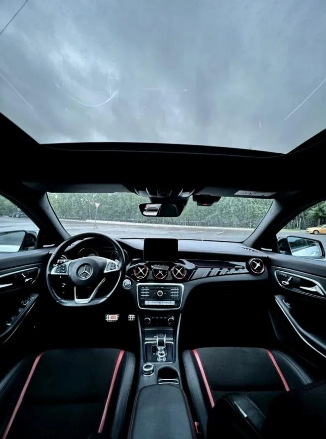 Mercedes-Benz CLA AMG