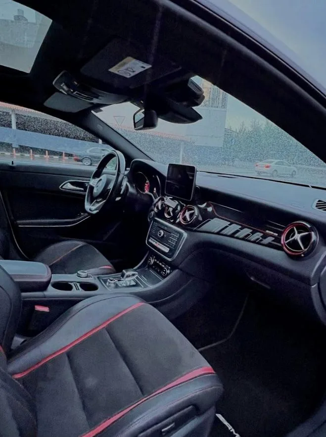 Mercedes-Benz CLA AMG