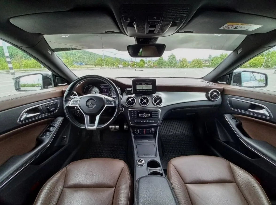 Mercedes-Benz CLA