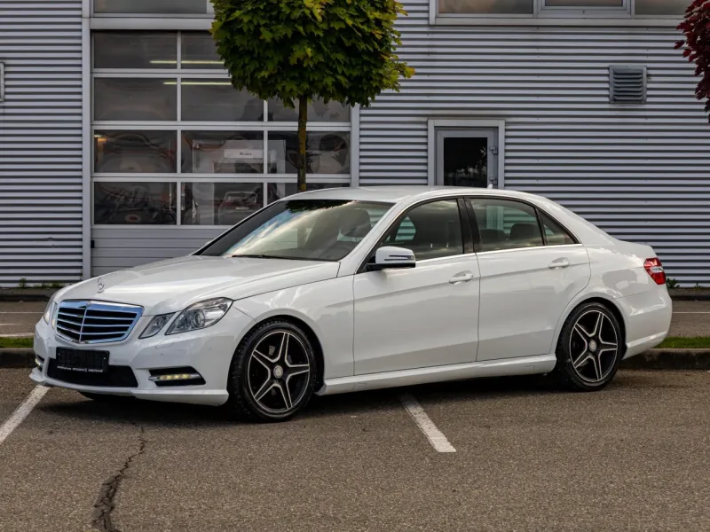 Mercedes-Benz E-Класс 2012