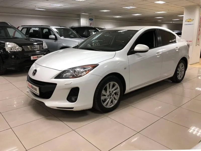 Mazda 3 2012