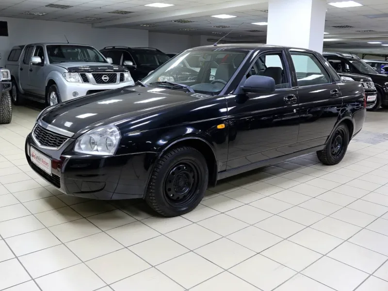 LADA (ВАЗ) Priora 2012