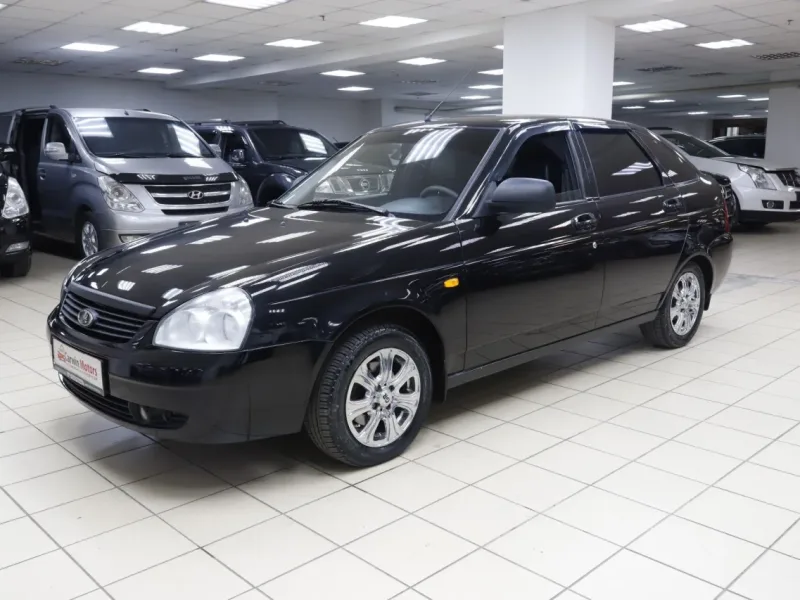 LADA (ВАЗ) Priora 2012