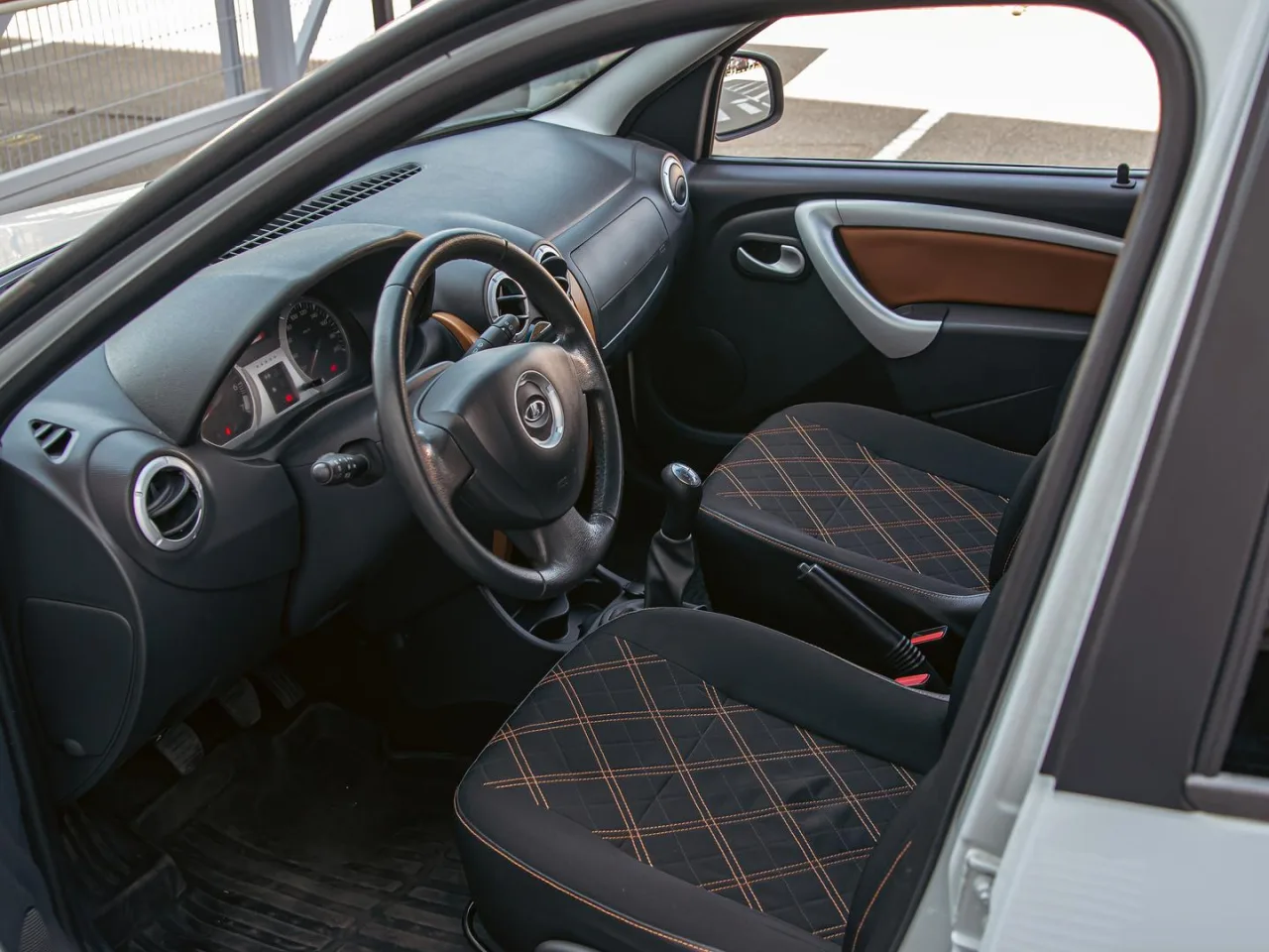 LADA (ВАЗ) Largus