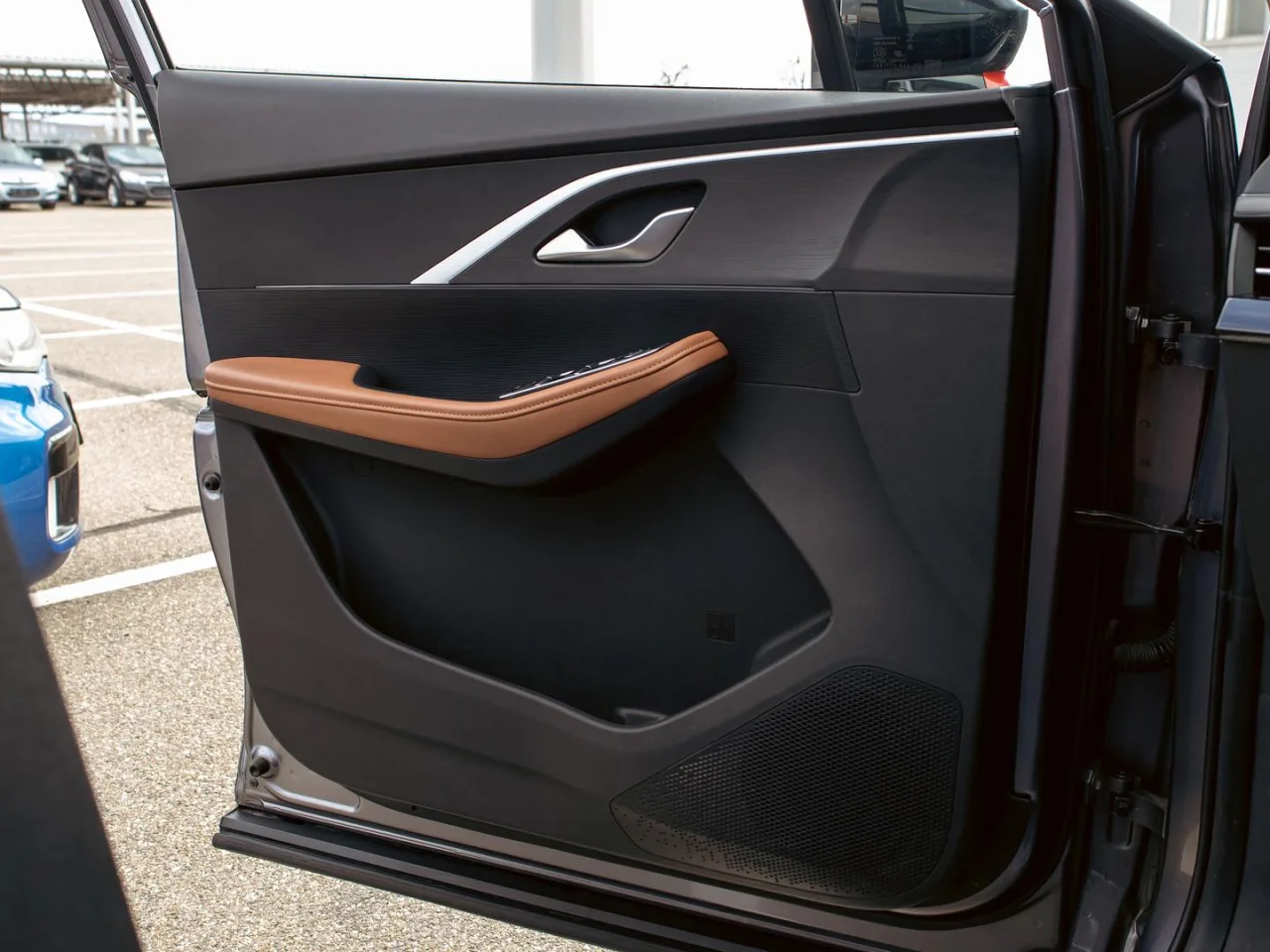 Omoda C5