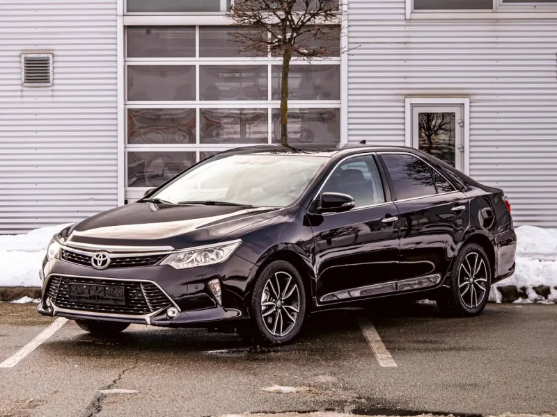 Toyota Camry 2017