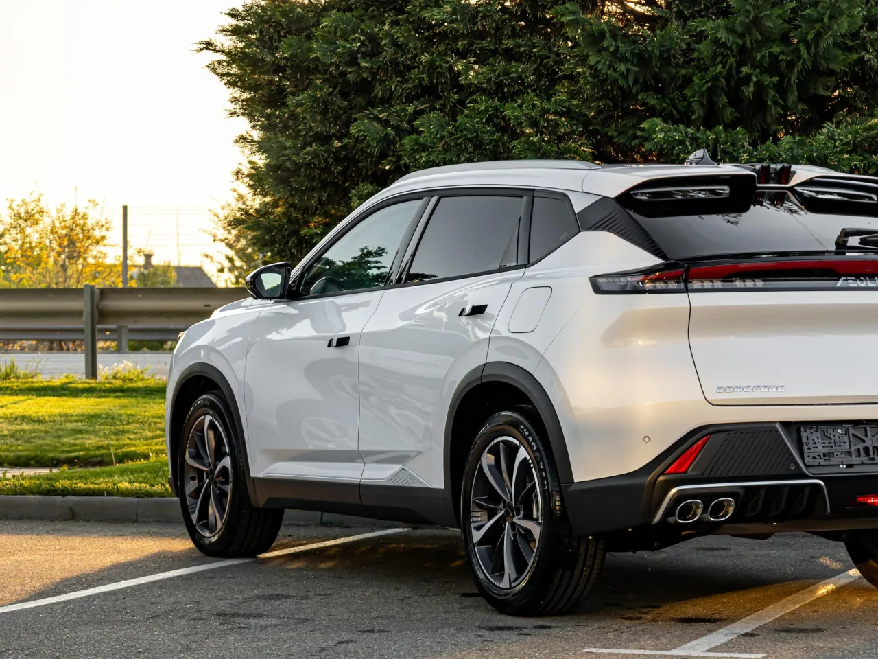 Dongfeng Mage
