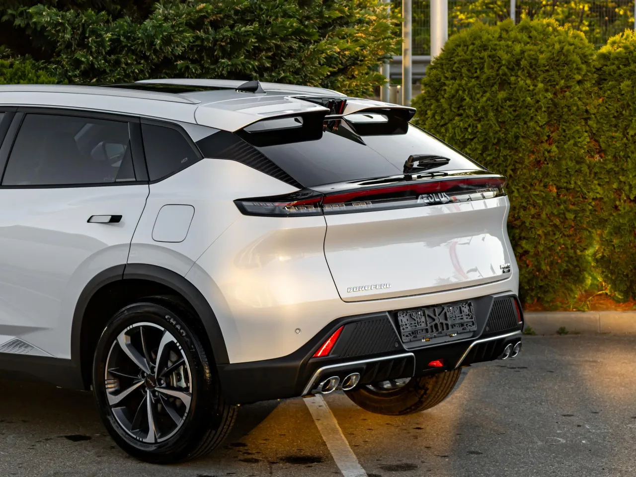 Dongfeng Mage