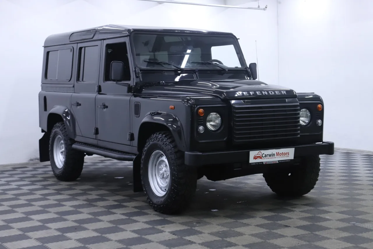 Land Rover Defender
