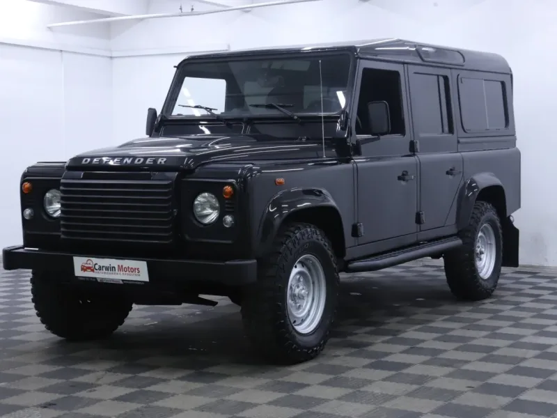 Land Rover Defender 2014