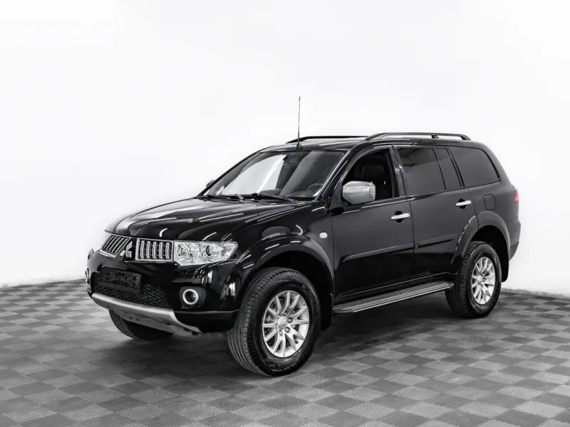 Mitsubishi Pajero Sport 2012