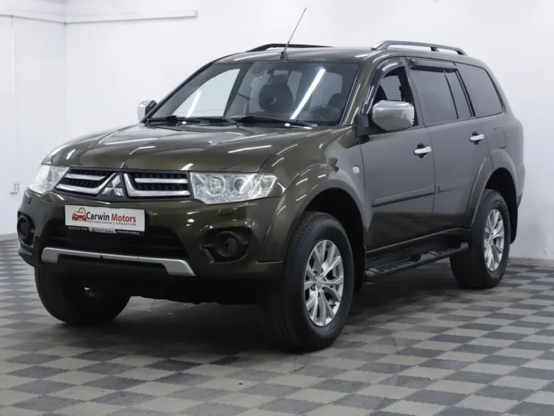 Mitsubishi Pajero Sport 2013