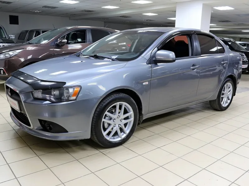 Mitsubishi Lancer 2012