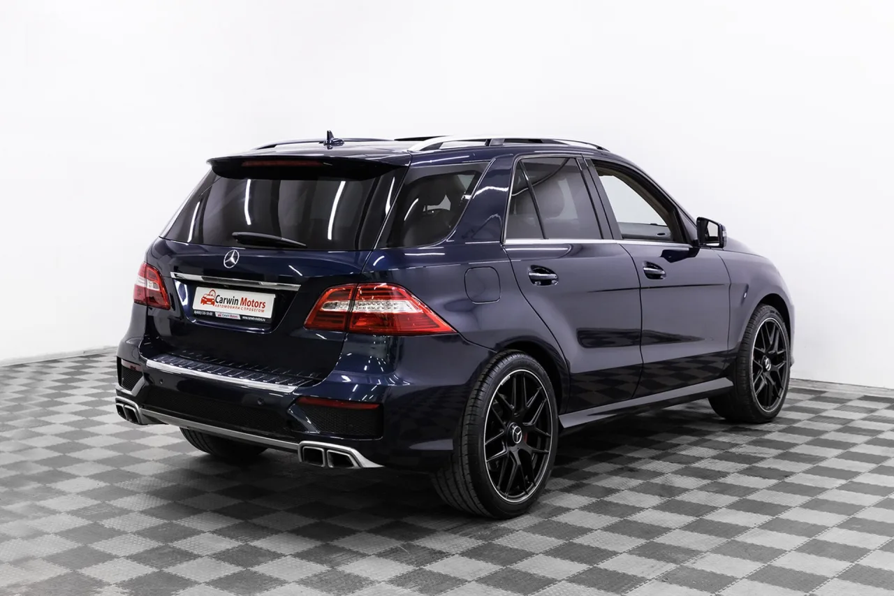 Mercedes-Benz M-Класс AMG