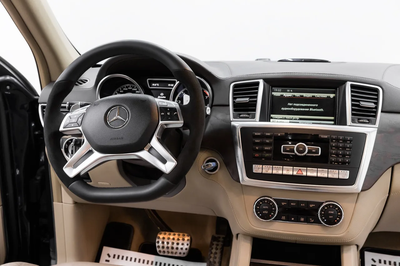 Mercedes-Benz M-Класс AMG