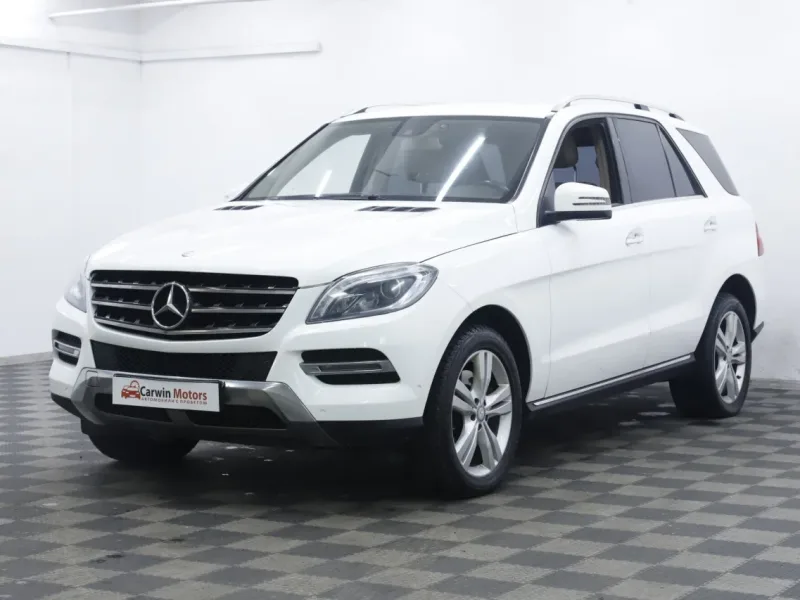 Mercedes-Benz M-Класс 2015