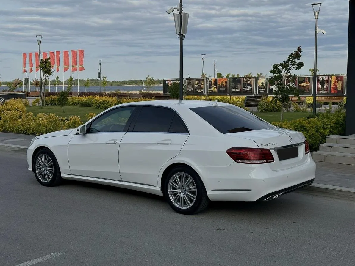 Mercedes-Benz E-Класс