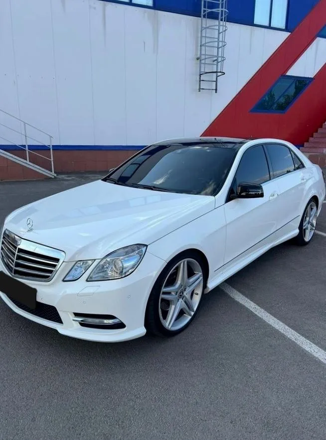 Mercedes-Benz E-Класс