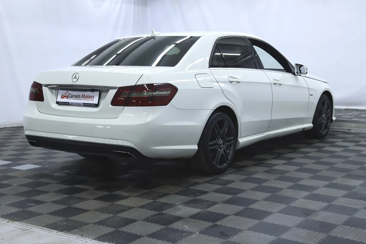 Mercedes-Benz E-Класс