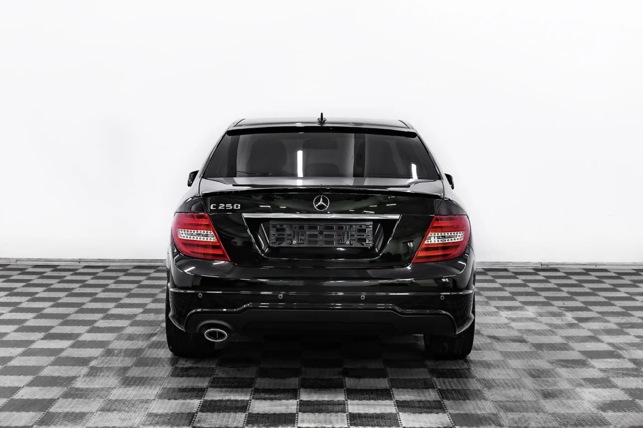 Mercedes-Benz C-Класс