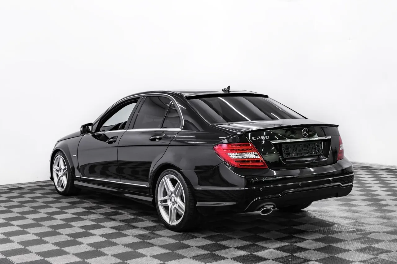 Mercedes-Benz C-Класс