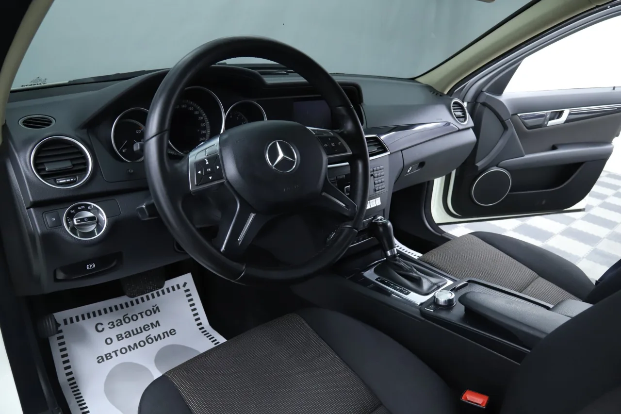 Mercedes-Benz C-Класс
