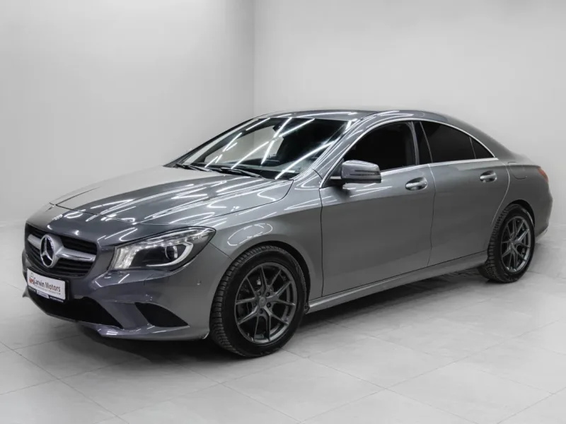 Mercedes-Benz CLA 2013