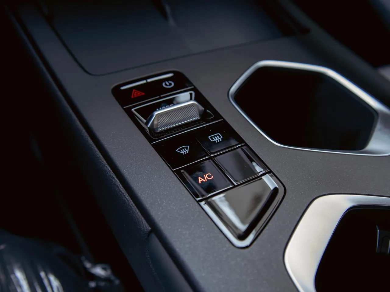 Omoda C5