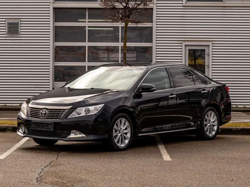 Toyota Camry 2014