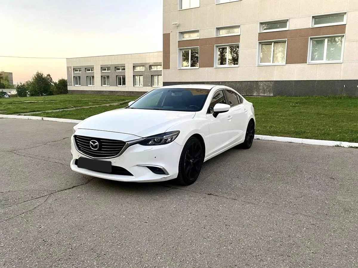 Mazda 6