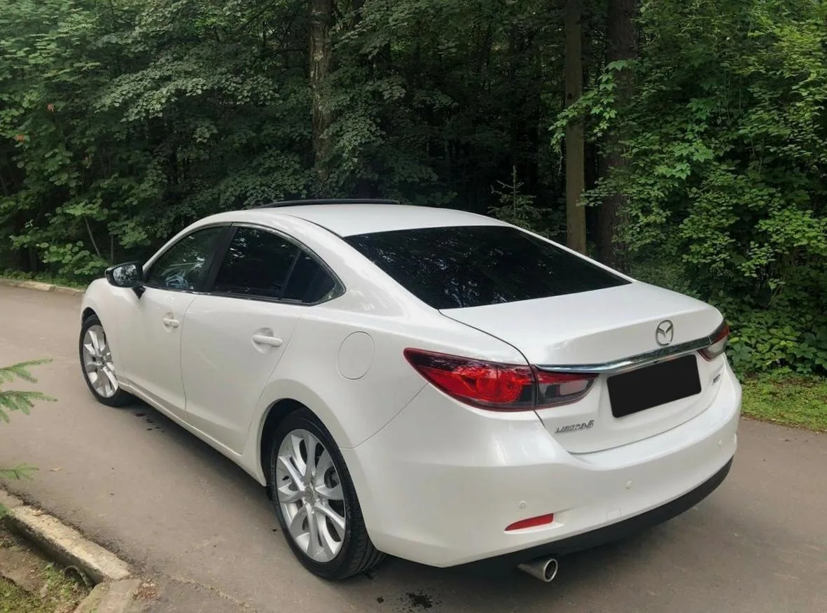 Mazda 6
