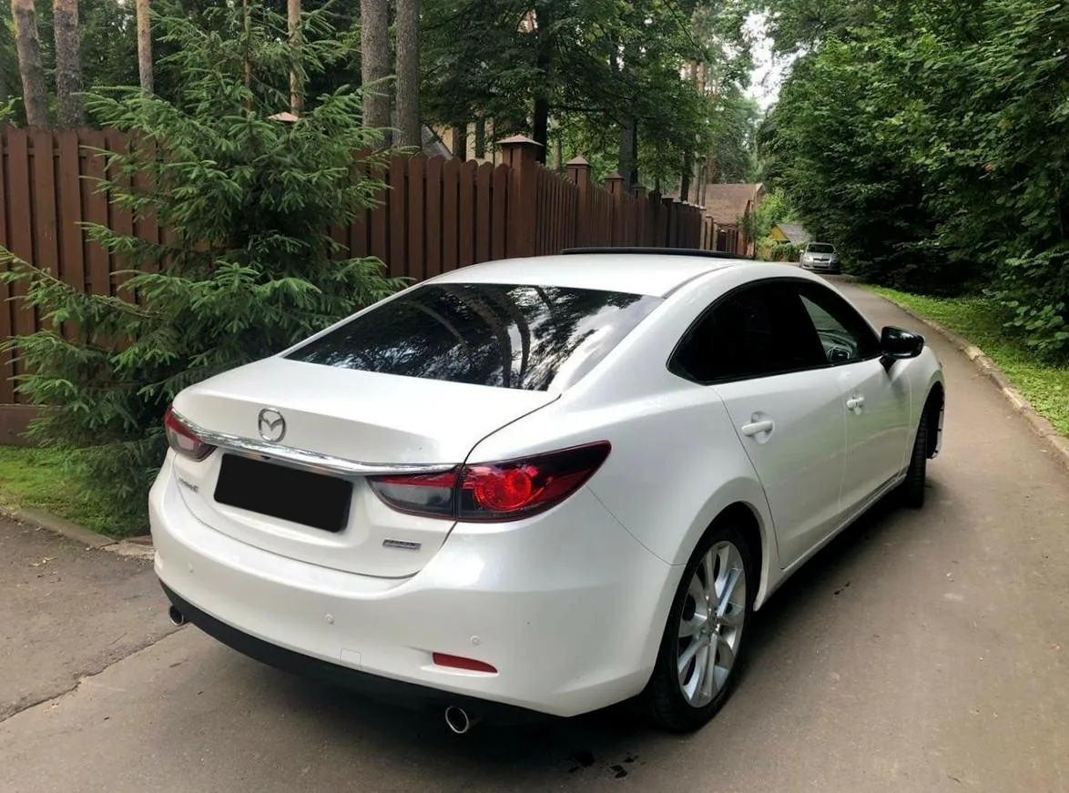Mazda 6
