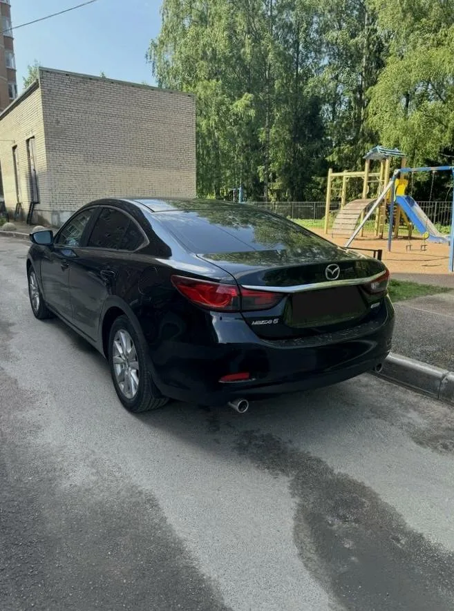 Mazda 6
