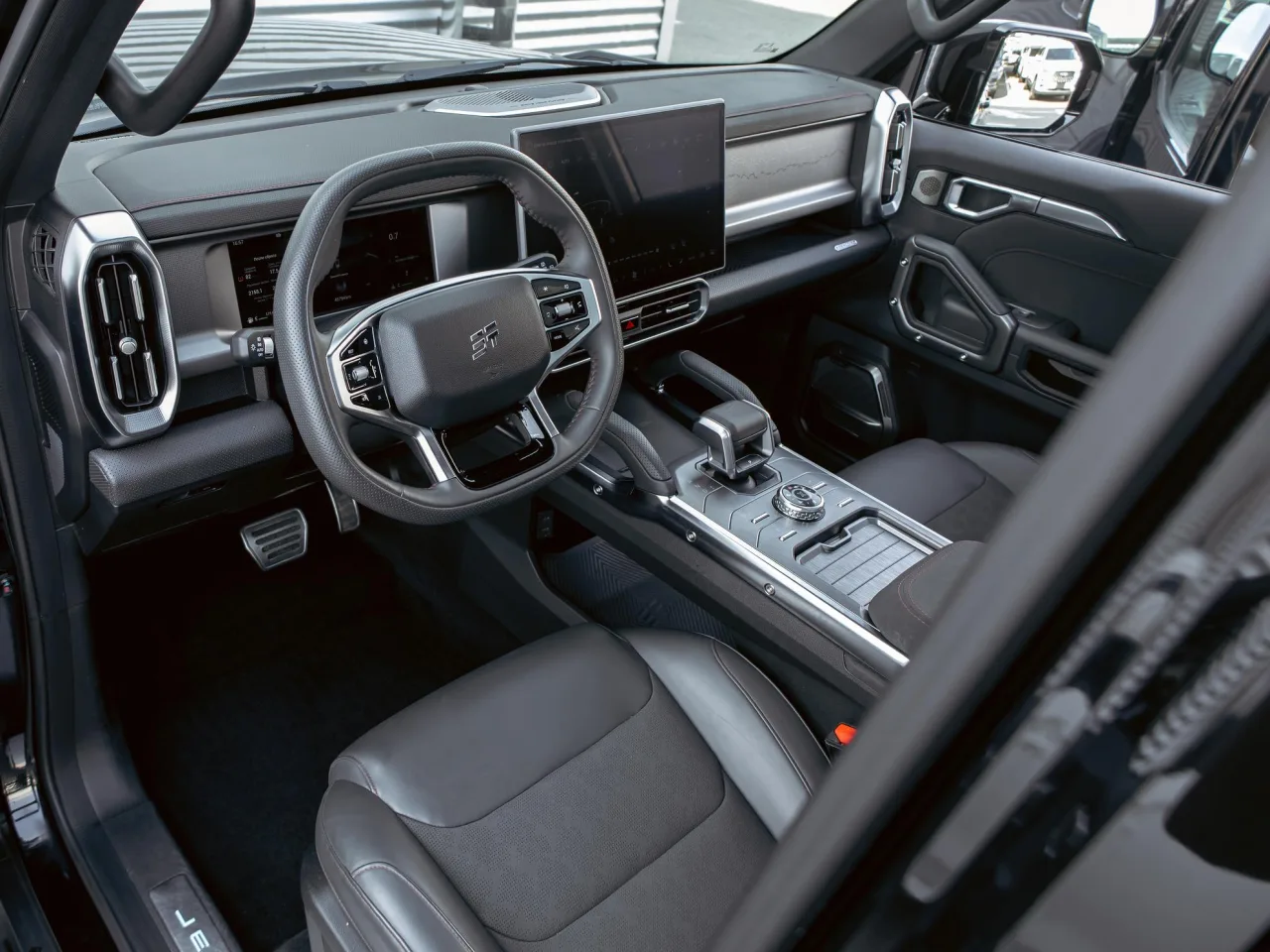 Jetour T2
