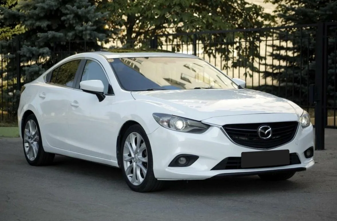 Mazda 6
