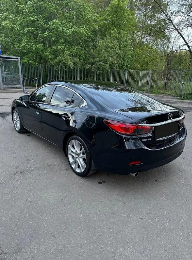 Mazda 6