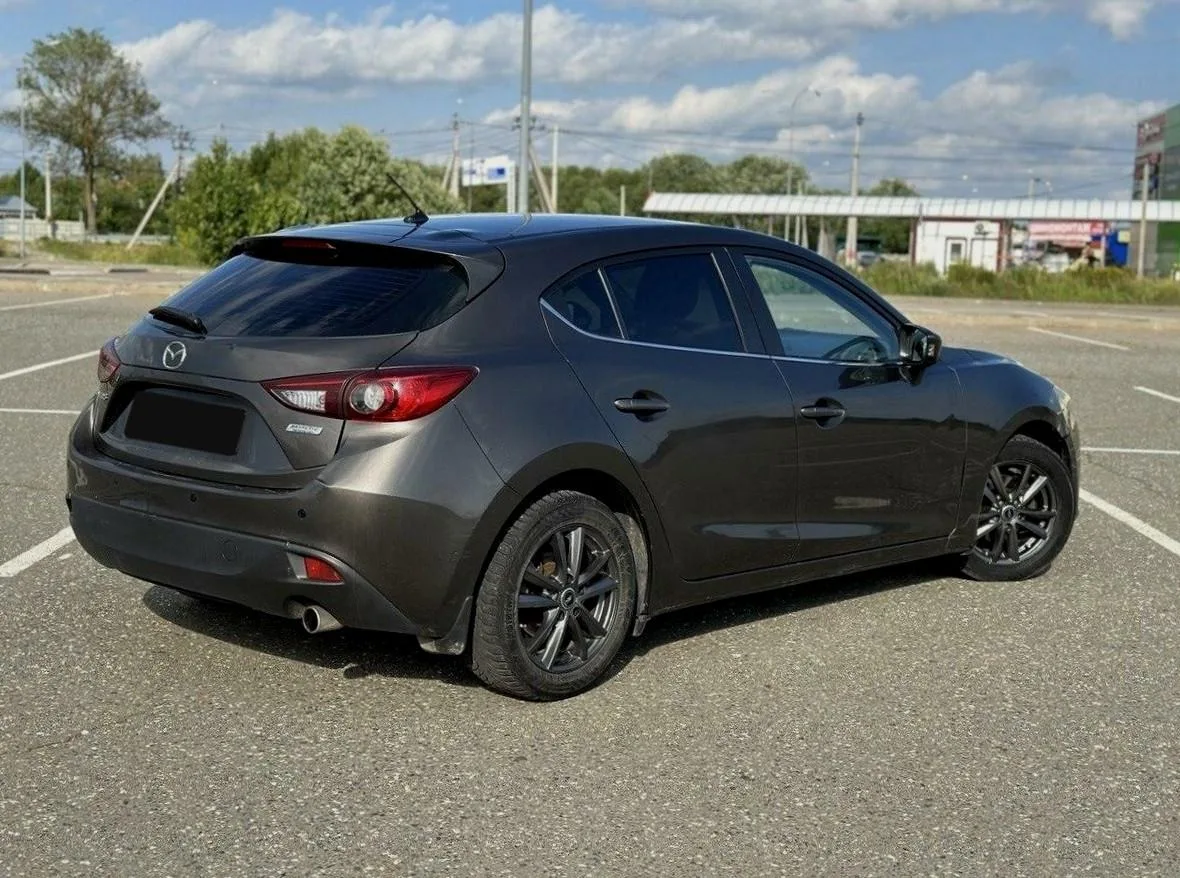 Mazda 3