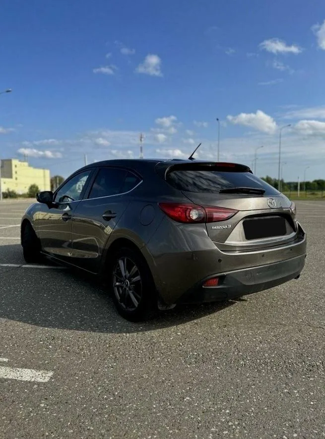 Mazda 3
