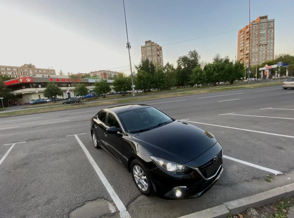 Mazda 3