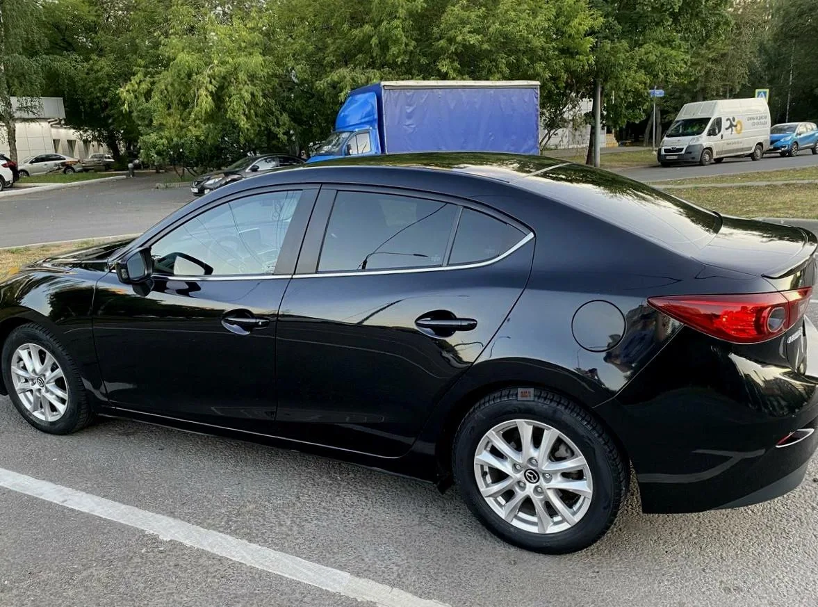 Mazda 3