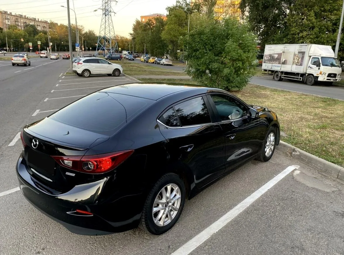 Mazda 3