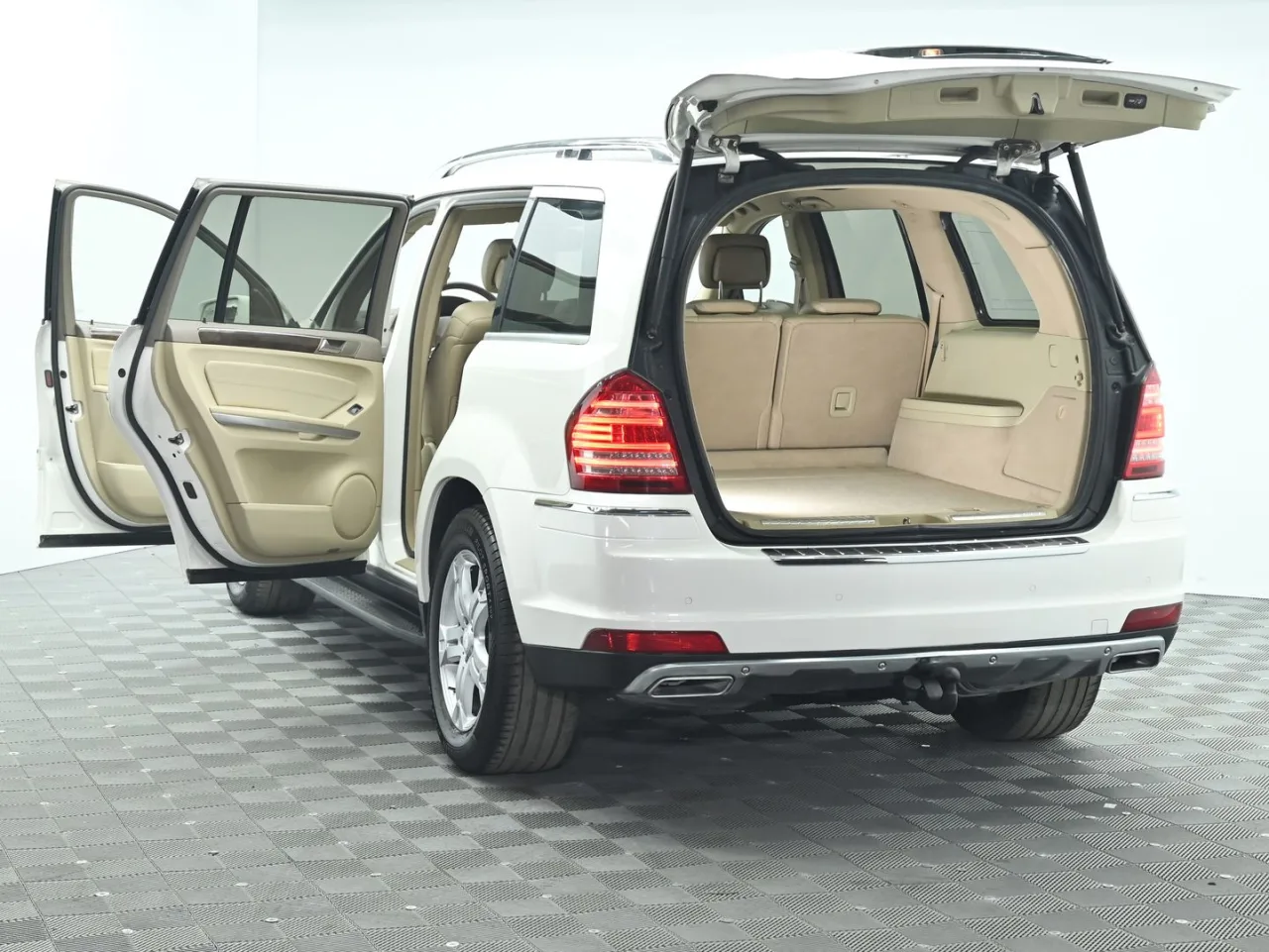 Mercedes-Benz GL-Класс
