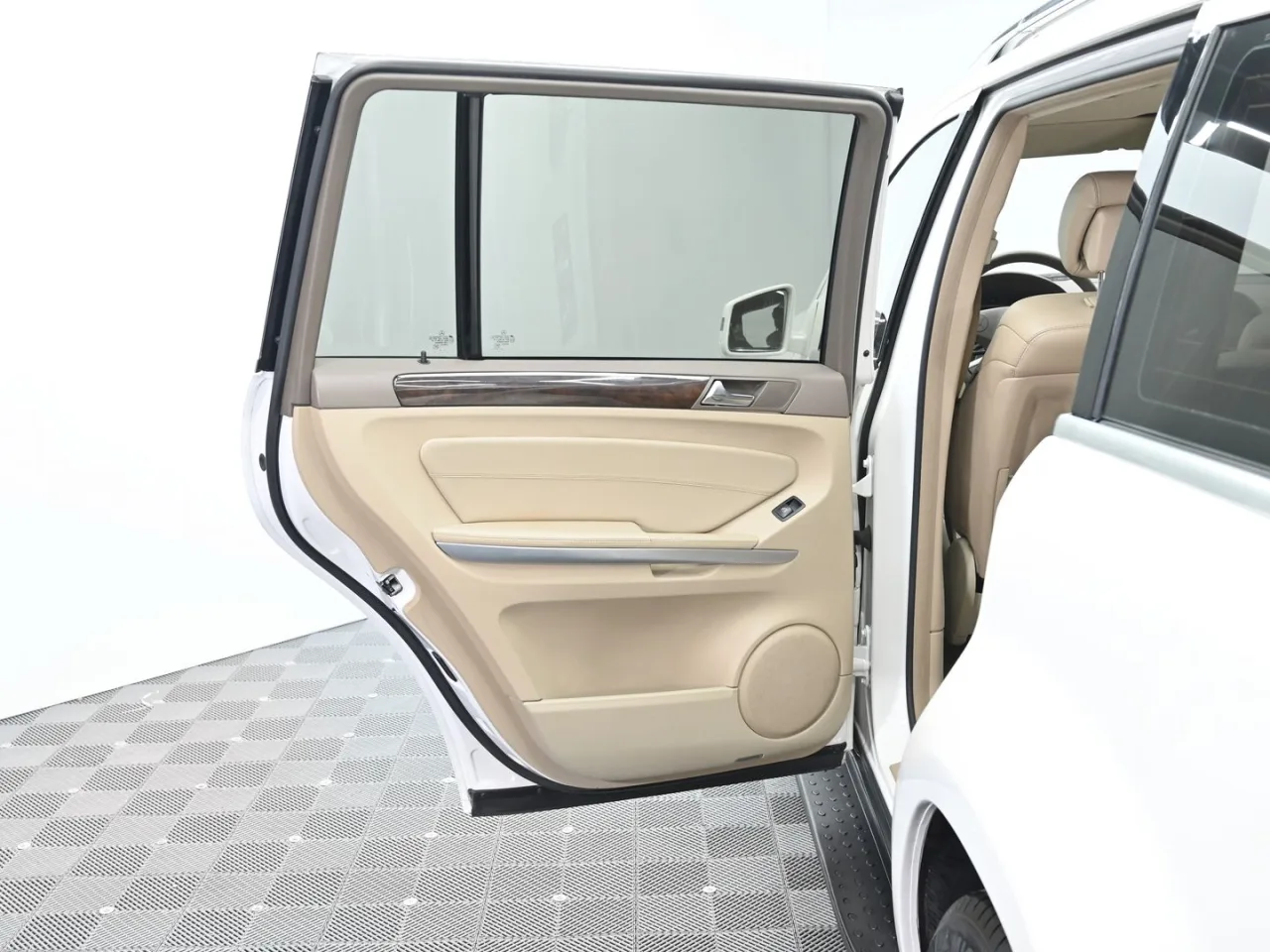 Mercedes-Benz GL-Класс